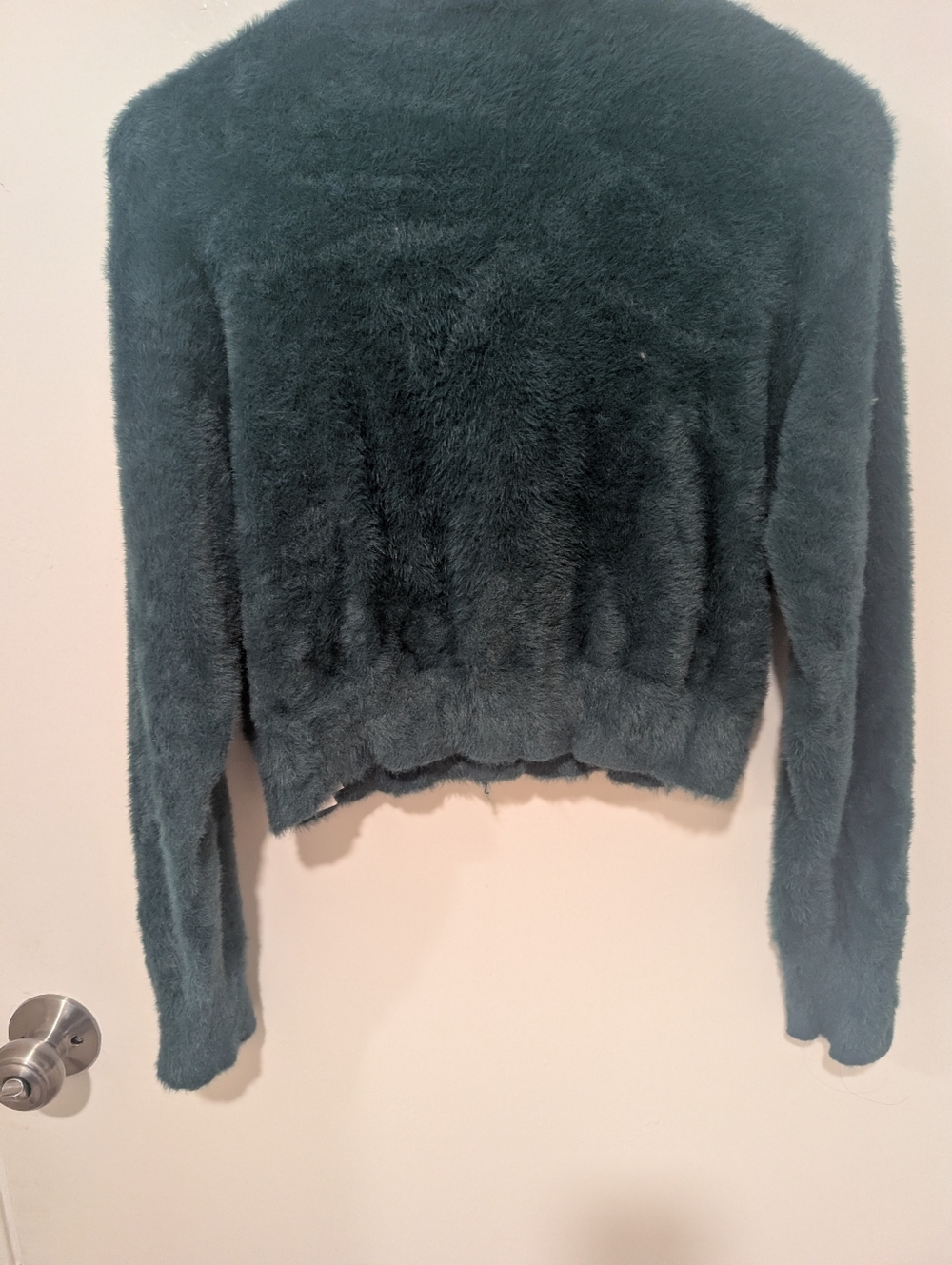 Levi's Green Fuzzy Cat Cropped Cardigan - Picture 10 of 14